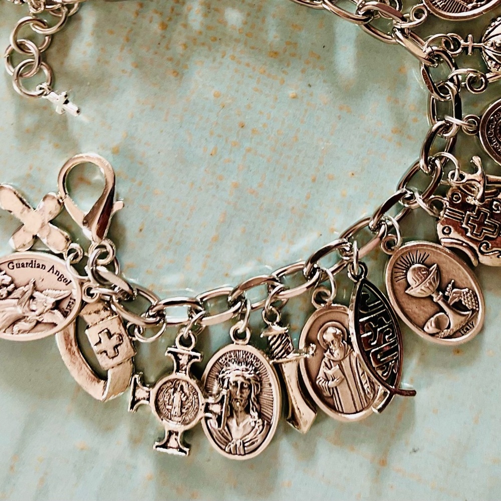 Charm Bracelet Armor of God, Saints Medals, Cross Charms/Catholic - Picture 9 of 12